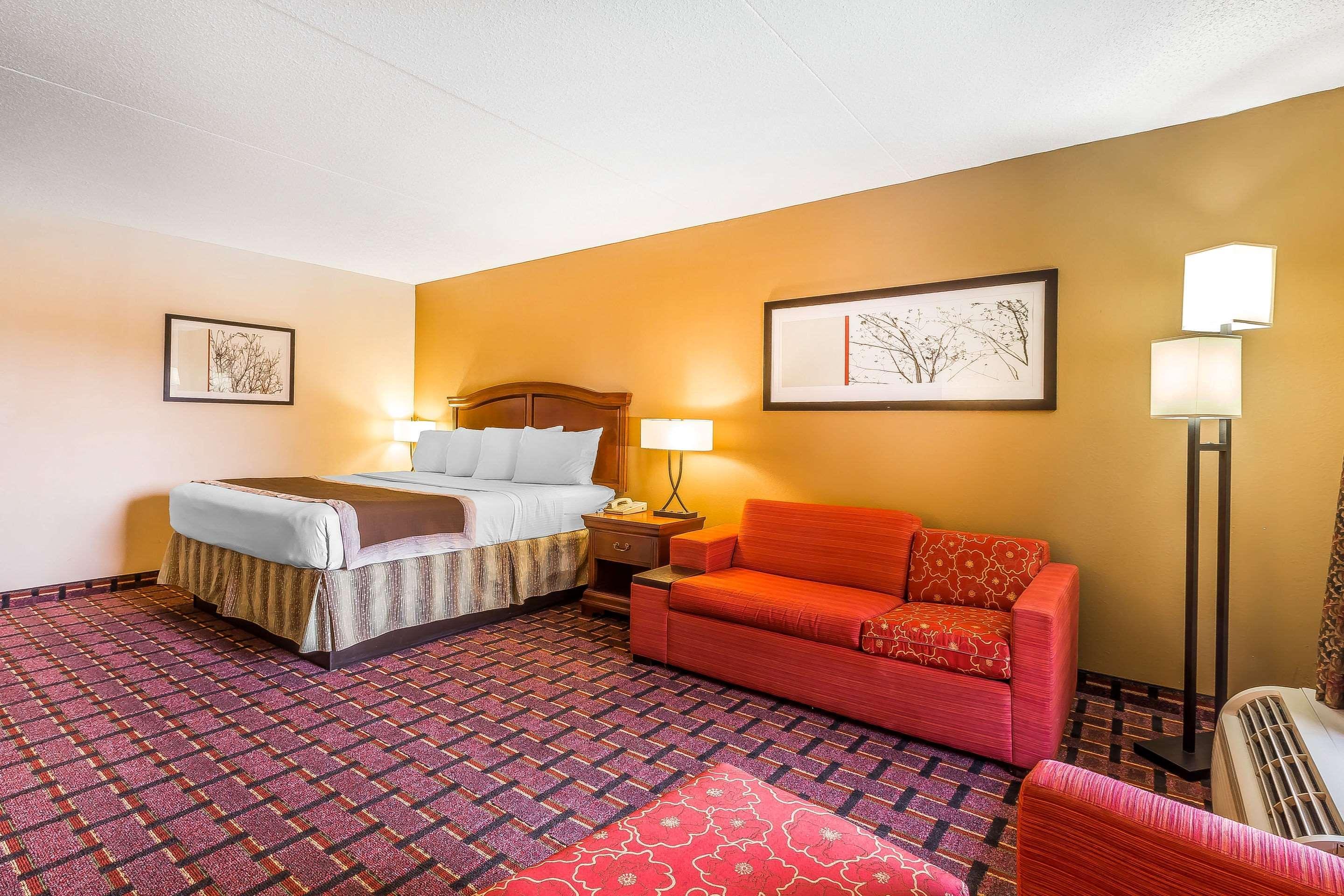 Rodeway Inn Knoxville Exterior photo